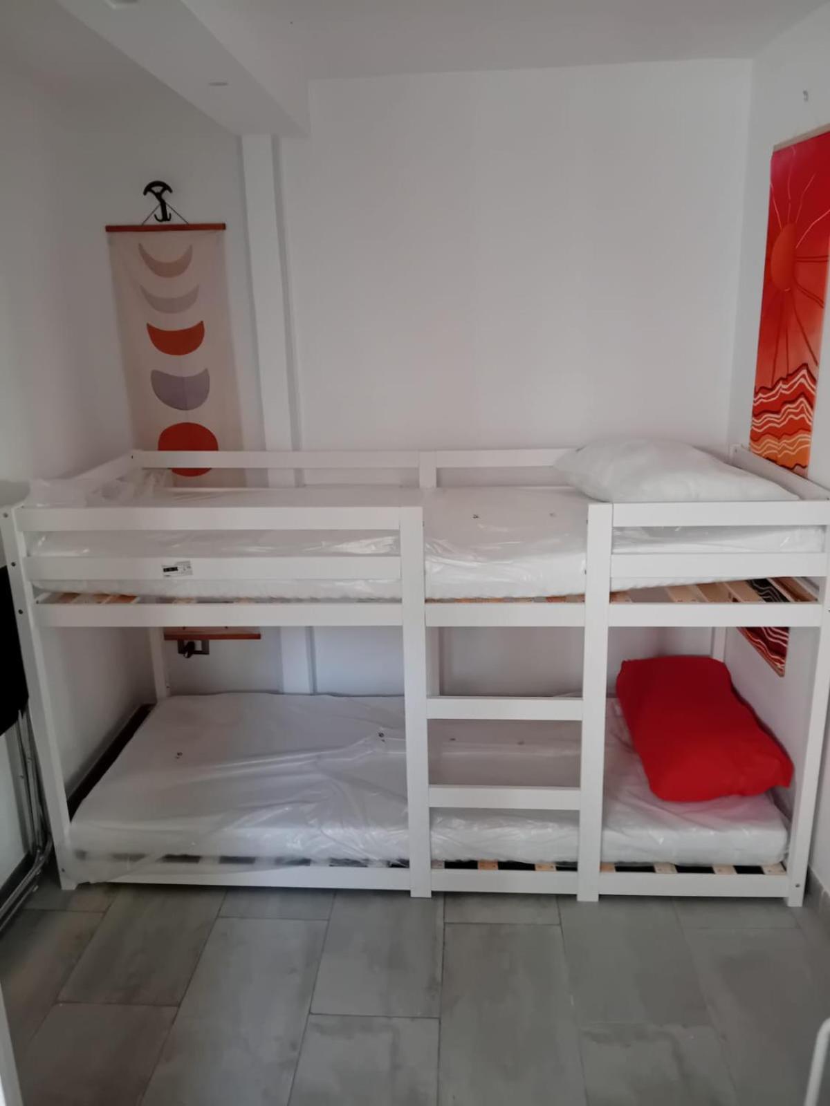 Room In Historical City Centre With Private Bathroom Catania Bagian luar foto