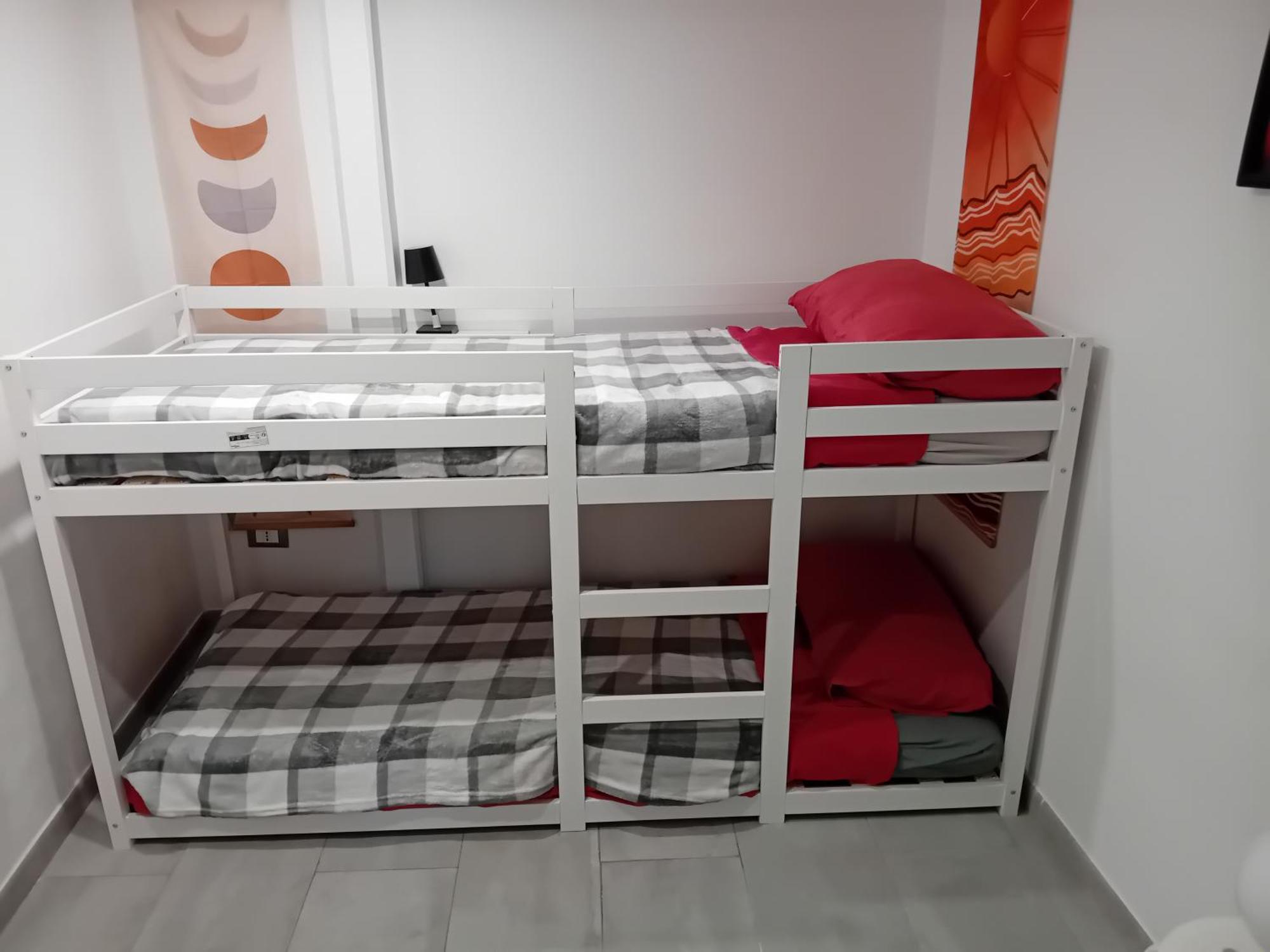 Room In Historical City Centre With Private Bathroom Catania Bagian luar foto