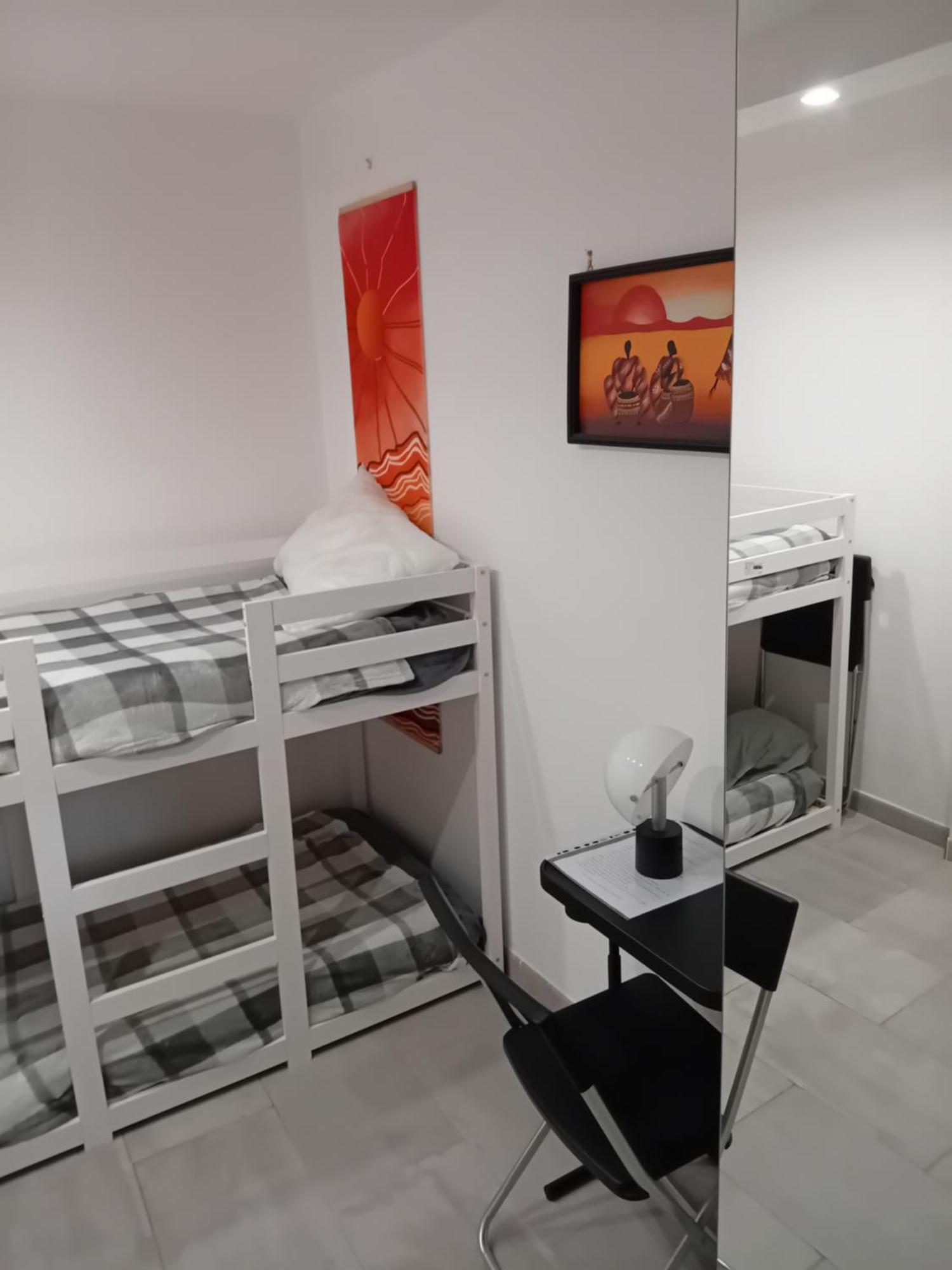Room In Historical City Centre With Private Bathroom Catania Bagian luar foto